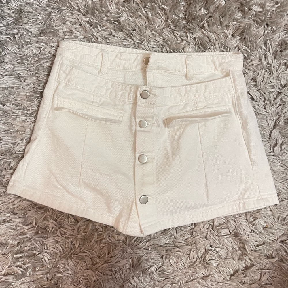 New White Double Layers Denim Mini Skort